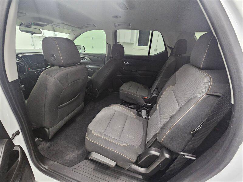 used 2020 Chevrolet Traverse car, priced at $20,995