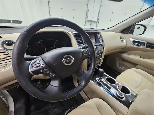 used 2016 Nissan Pathfinder car, priced at $10,995