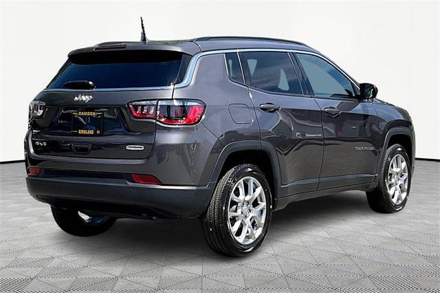 new 2024 Jeep Compass car, priced at $26,000