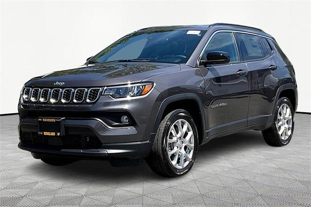 new 2024 Jeep Compass car, priced at $26,000