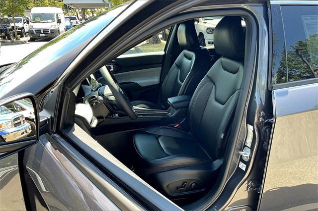 new 2024 Jeep Compass car, priced at $26,000