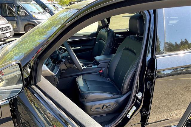 new 2025 Jeep Grand Cherokee 4xe car, priced at $66,575