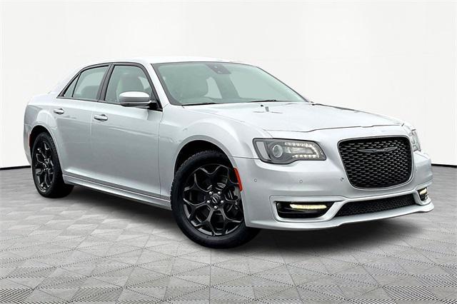 used 2022 Chrysler 300 car