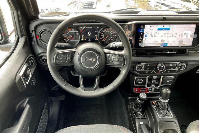 new 2025 Jeep Wrangler car, priced at $59,005