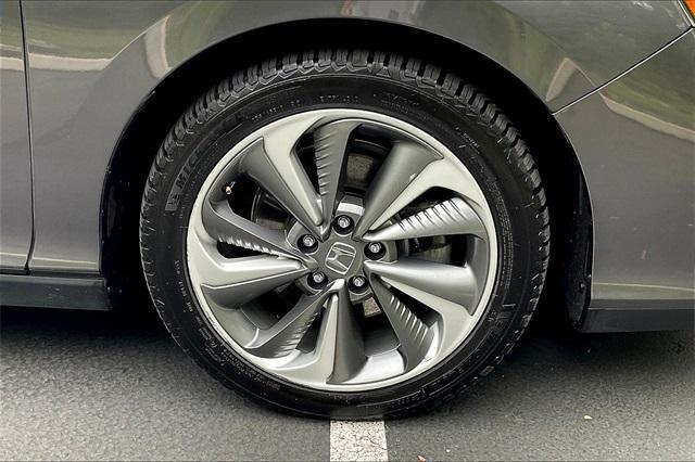 used 2019 Honda Clarity Plug-In Hybrid car, priced at $22,500