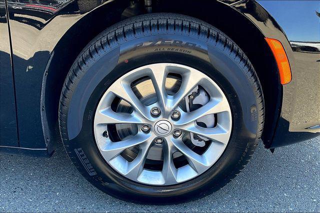 new 2026 Chrysler Pacifica car, priced at $47,455