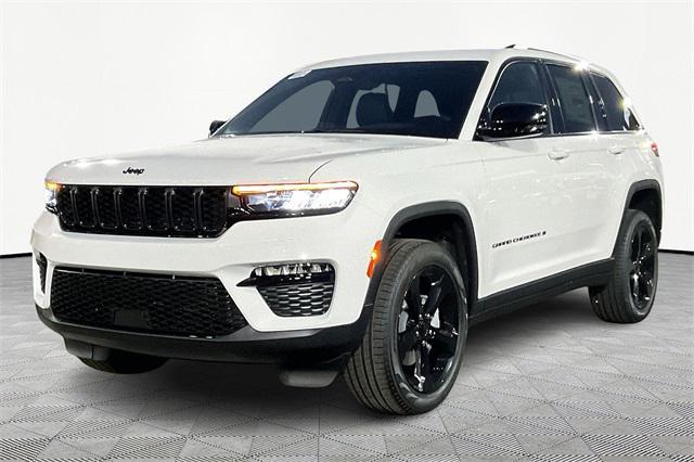 new 2025 Jeep Grand Cherokee car, priced at $51,940