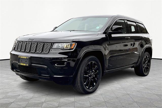 used 2022 Jeep Grand Cherokee car, priced at $31,000