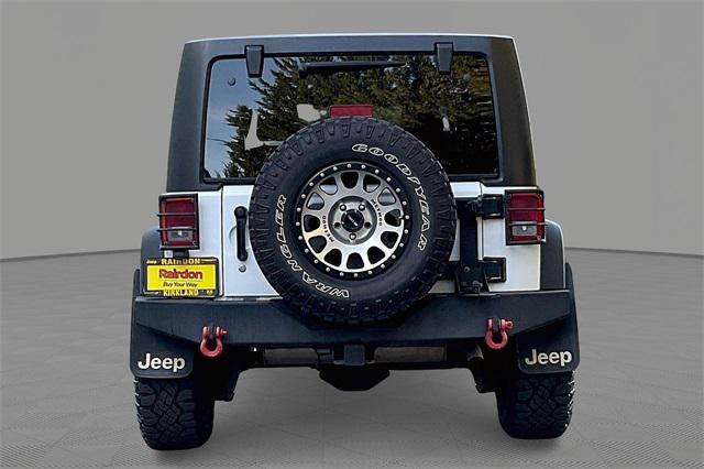 used 2015 Jeep Wrangler Unlimited car, priced at $21,500