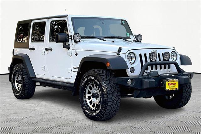 used 2015 Jeep Wrangler Unlimited car, priced at $21,500