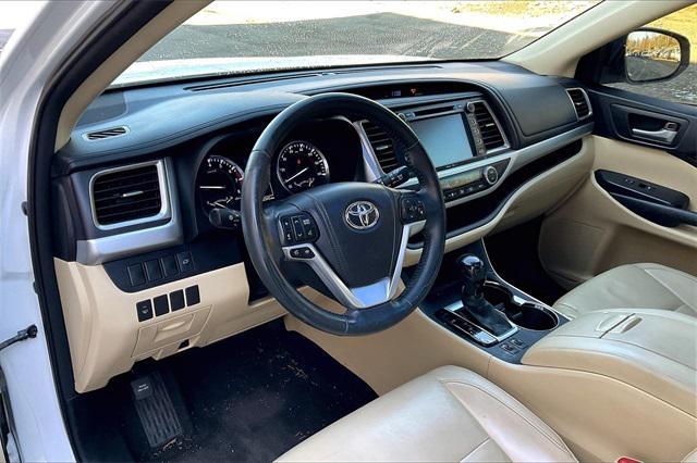 used 2015 Toyota Highlander car, priced at $17,500