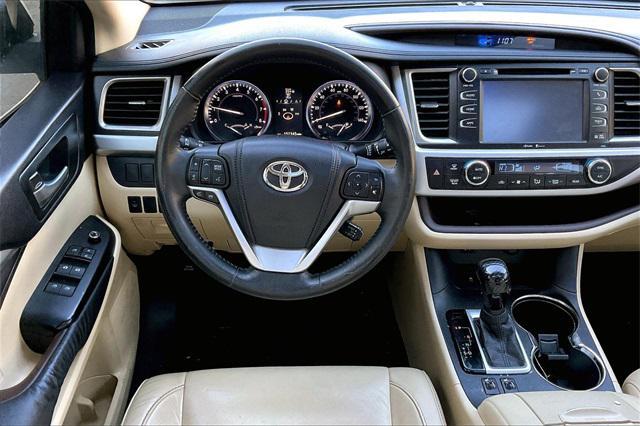 used 2015 Toyota Highlander car, priced at $17,500