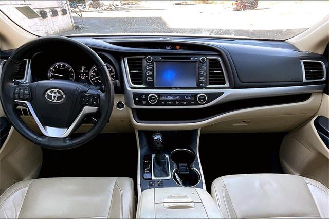 used 2015 Toyota Highlander car, priced at $17,500