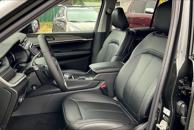 new 2024 Jeep Grand Cherokee car, priced at $50,000