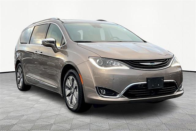 used 2018 Chrysler Pacifica Hybrid car, priced at $24,500