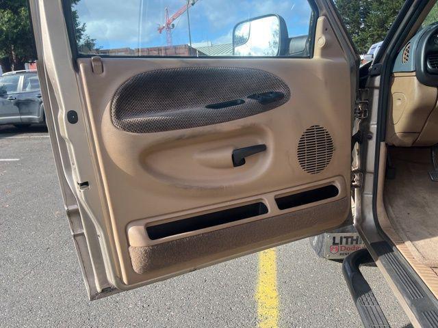 used 2001 Dodge Ram 2500 car, priced at $15,900