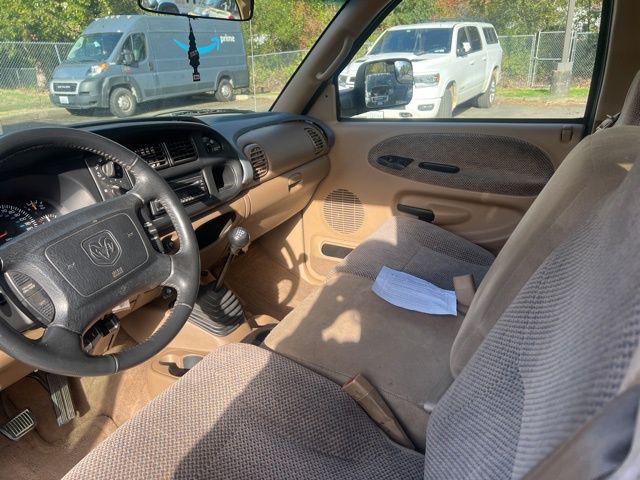 used 2001 Dodge Ram 2500 car, priced at $15,900