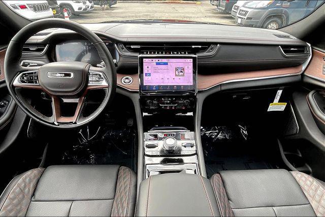 new 2025 Jeep Grand Cherokee car, priced at $54,830