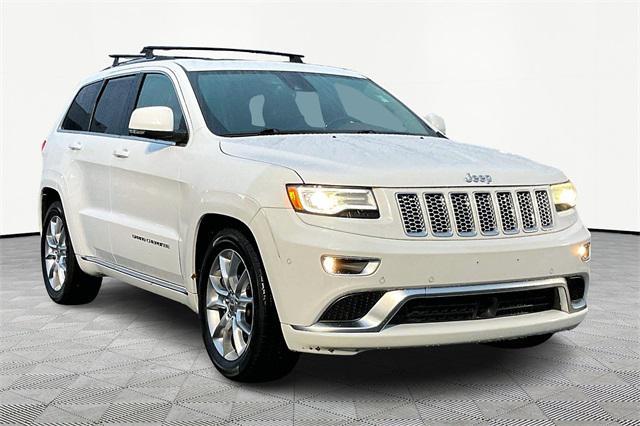 used 2015 Jeep Grand Cherokee car, priced at $16,000