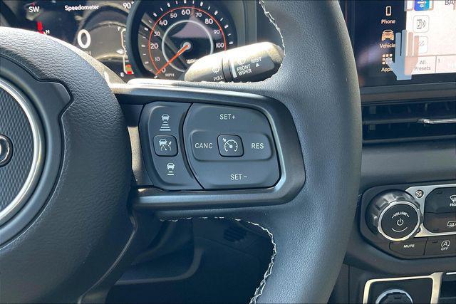 new 2025 Jeep Wrangler car, priced at $48,752