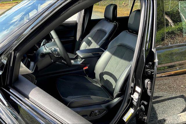 new 2025 Jeep Grand Cherokee L car, priced at $45,000