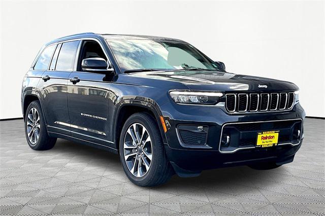 used 2024 Jeep Grand Cherokee car, priced at $54,500