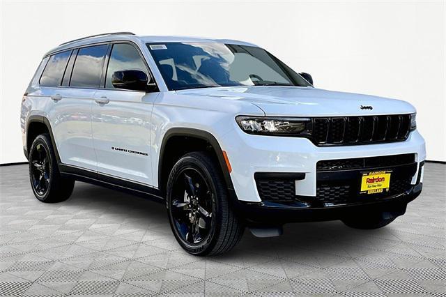 new 2025 Jeep Grand Cherokee L car, priced at $44,000