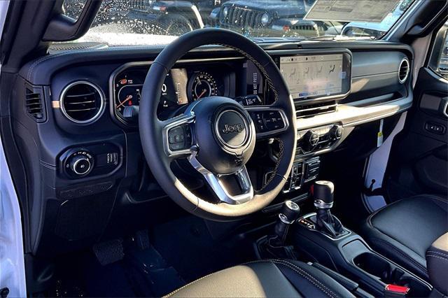 new 2025 Jeep Wrangler car, priced at $55,255