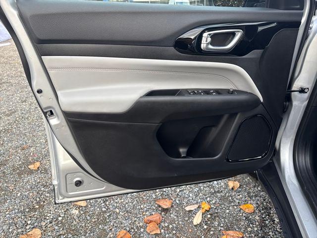 new 2026 Jeep Compass car, priced at $31,500