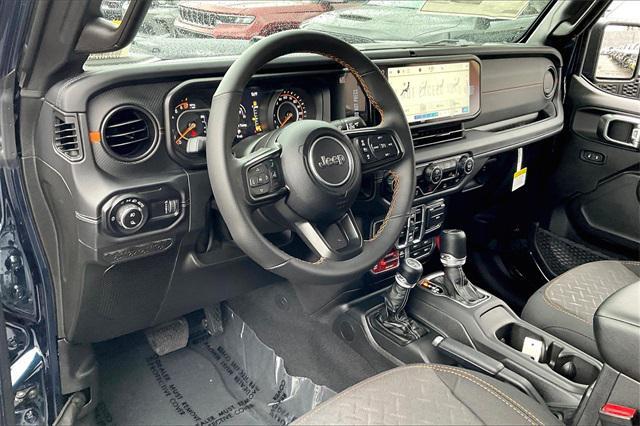 new 2025 Jeep Gladiator car, priced at $55,585
