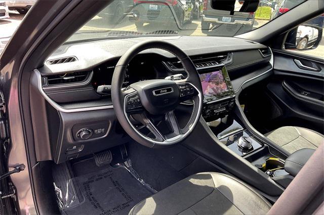 new 2025 Jeep Grand Cherokee car, priced at $48,375