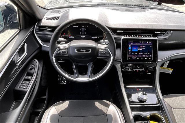 new 2025 Jeep Grand Cherokee car, priced at $48,375