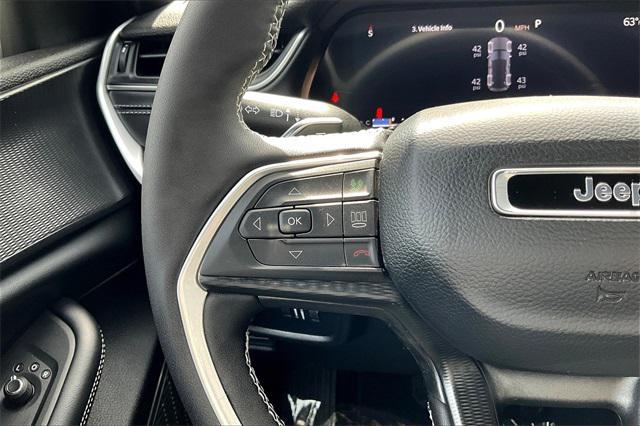 new 2025 Jeep Grand Cherokee car, priced at $48,375