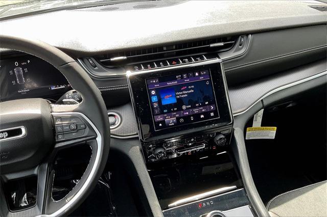 new 2025 Jeep Grand Cherokee car, priced at $48,375