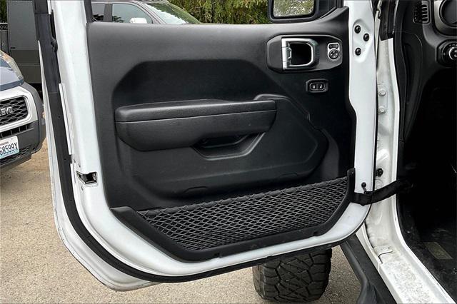 used 2023 Jeep Gladiator car, priced at $37,100