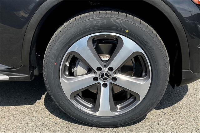 used 2021 Mercedes-Benz GLC 300 car, priced at $36,500