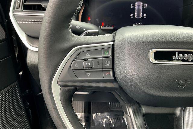 new 2025 Jeep Grand Cherokee car, priced at $35,475