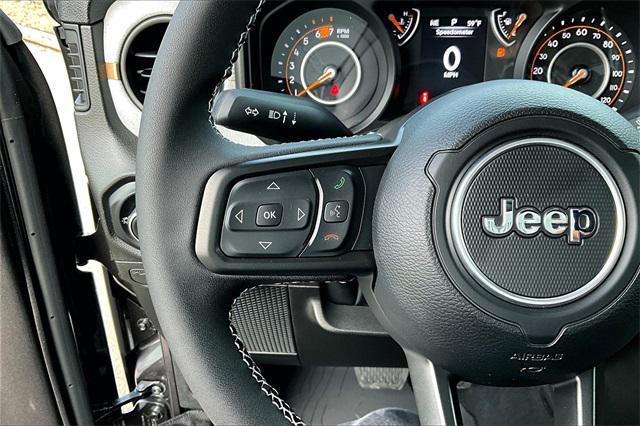 new 2025 Jeep Wrangler car, priced at $52,980