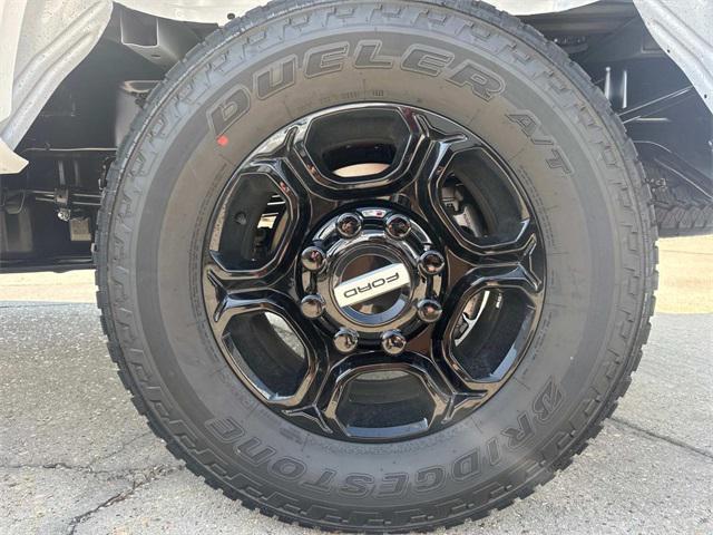 new 2025 Ford F-250 car, priced at $60,970
