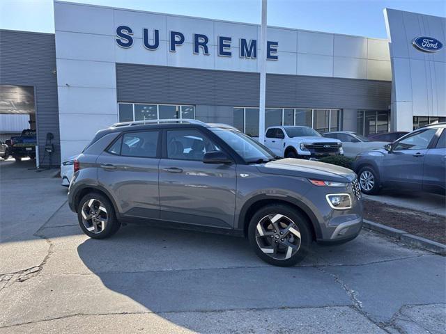 used 2022 Hyundai Venue car, priced at $17,995