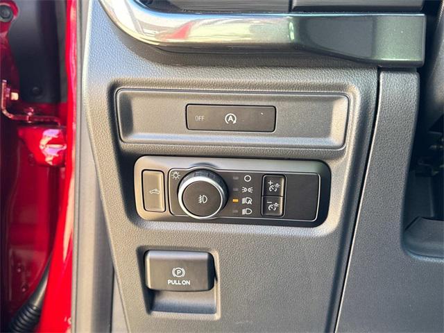 new 2025 Ford F-150 car, priced at $45,610