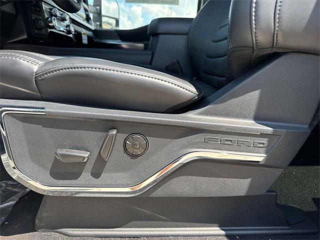 new 2025 Ford F-250 car, priced at $100,520