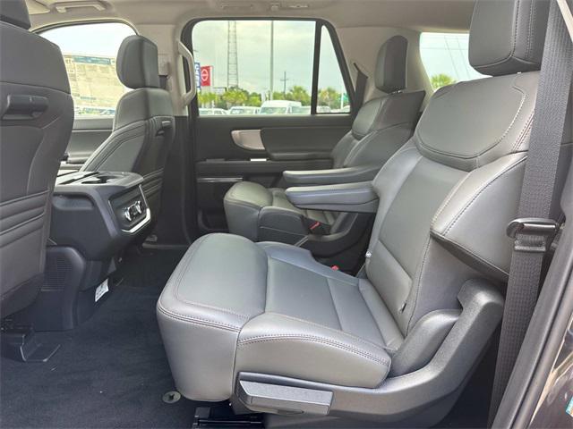 new 2025 Ford Expedition Max car, priced at $72,150
