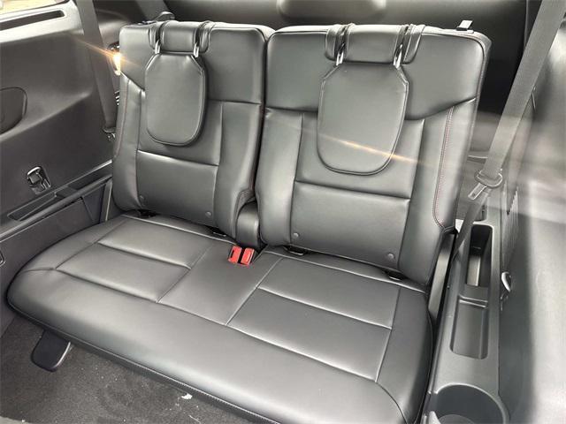 new 2025 Ford Explorer car, priced at $58,495