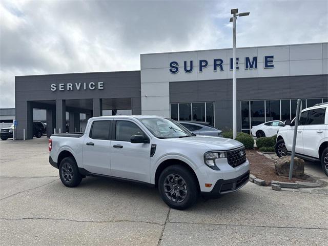 new 2025 Ford Maverick car, priced at $34,995