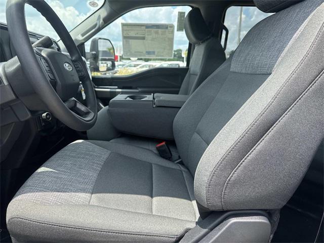 new 2025 Ford F-250 car, priced at $77,995