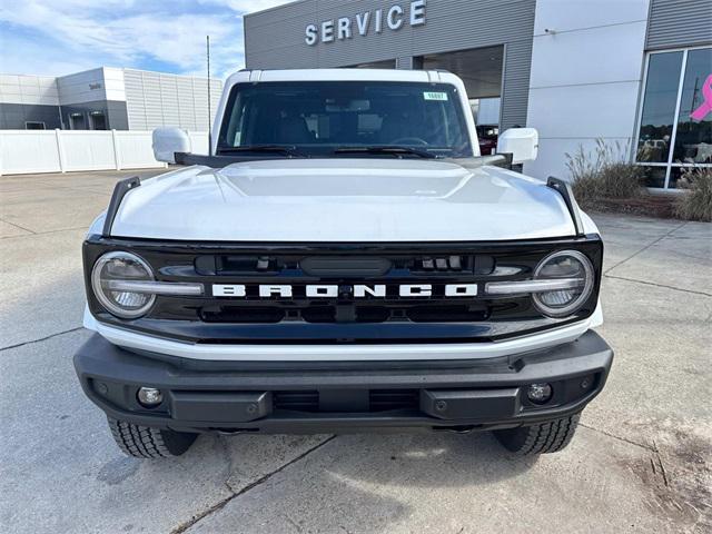 new 2024 Ford Bronco car, priced at $52,420