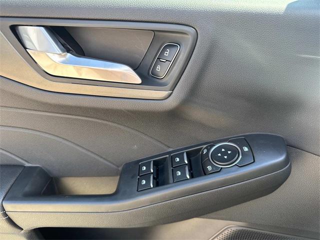 new 2025 Ford Escape PHEV car, priced at $30,995