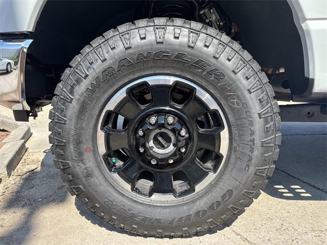 new 2025 Ford F-350 car, priced at $90,230