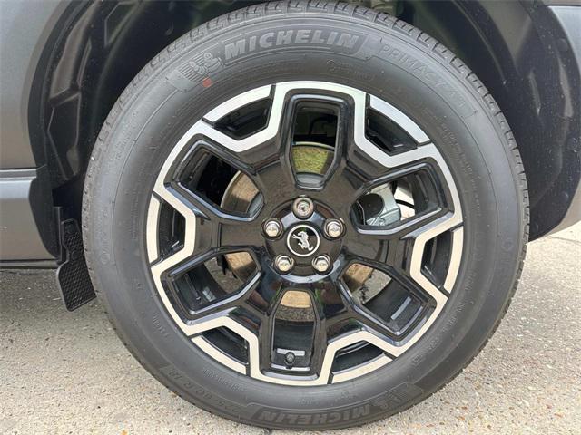 new 2025 Ford Bronco Sport car, priced at $37,445